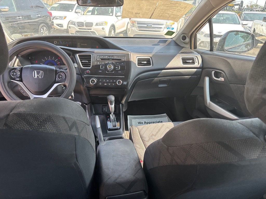 2013 Honda Civic Image 18