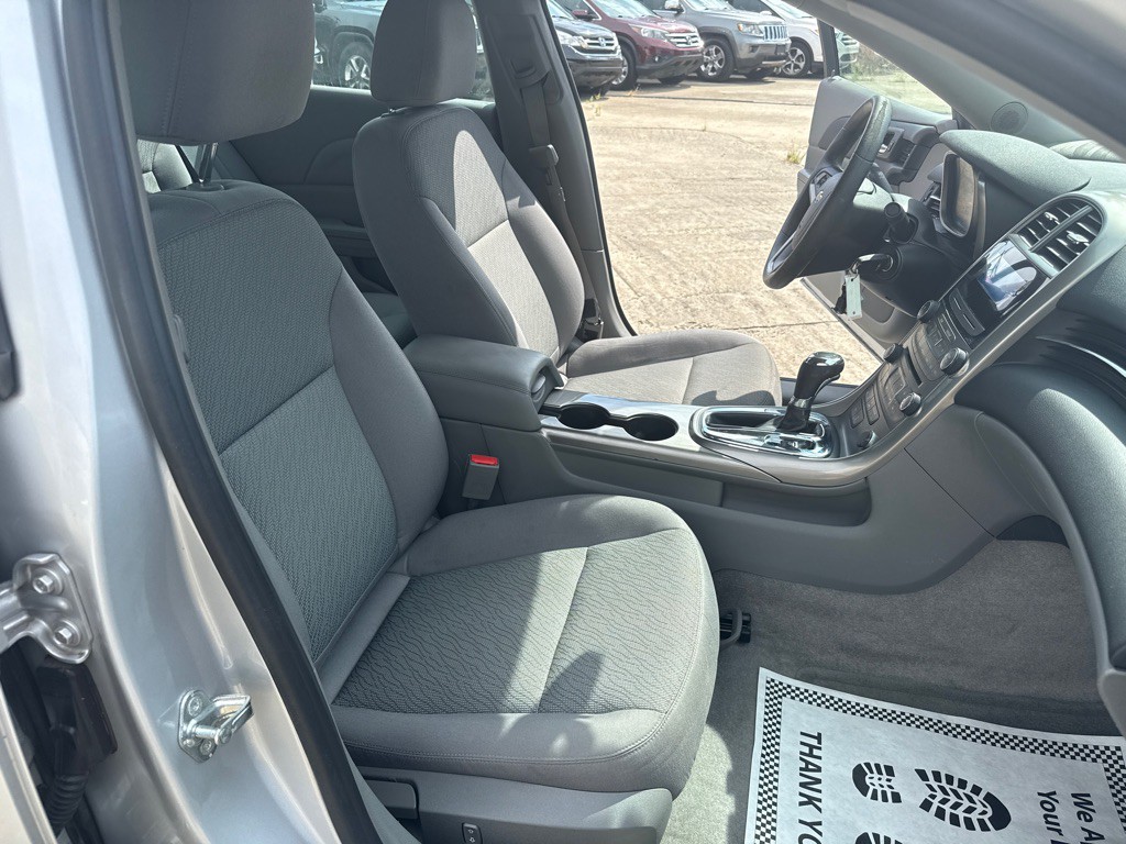 2013 Chevrolet Malibu Image 27