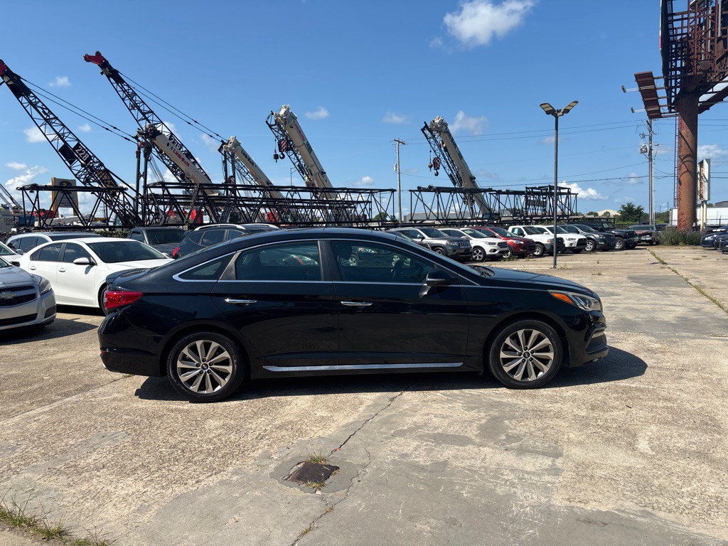 2017 Hyundai Sonata Image 6