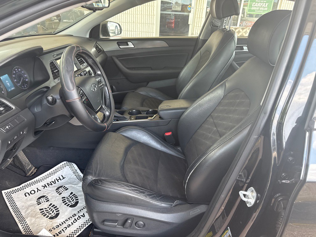 2017 Hyundai Sonata Image 19