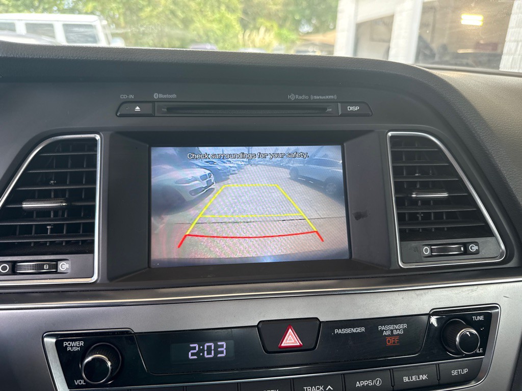 2017 Hyundai Sonata Image 24
