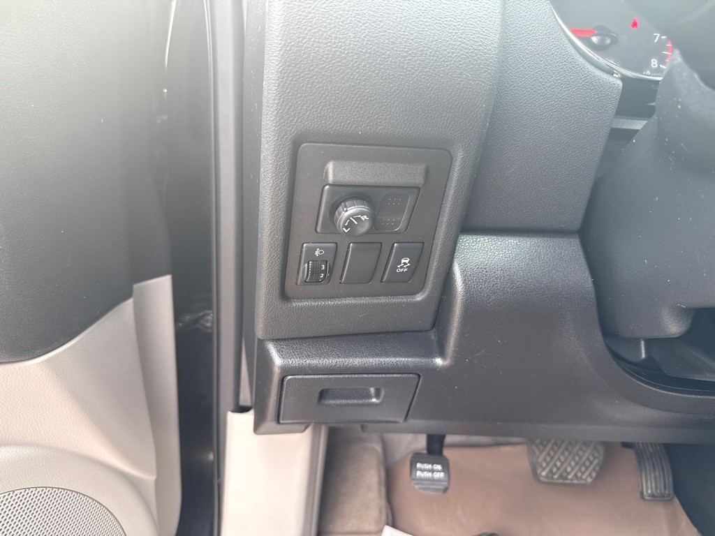 2012 Nissan Rogue Image 17