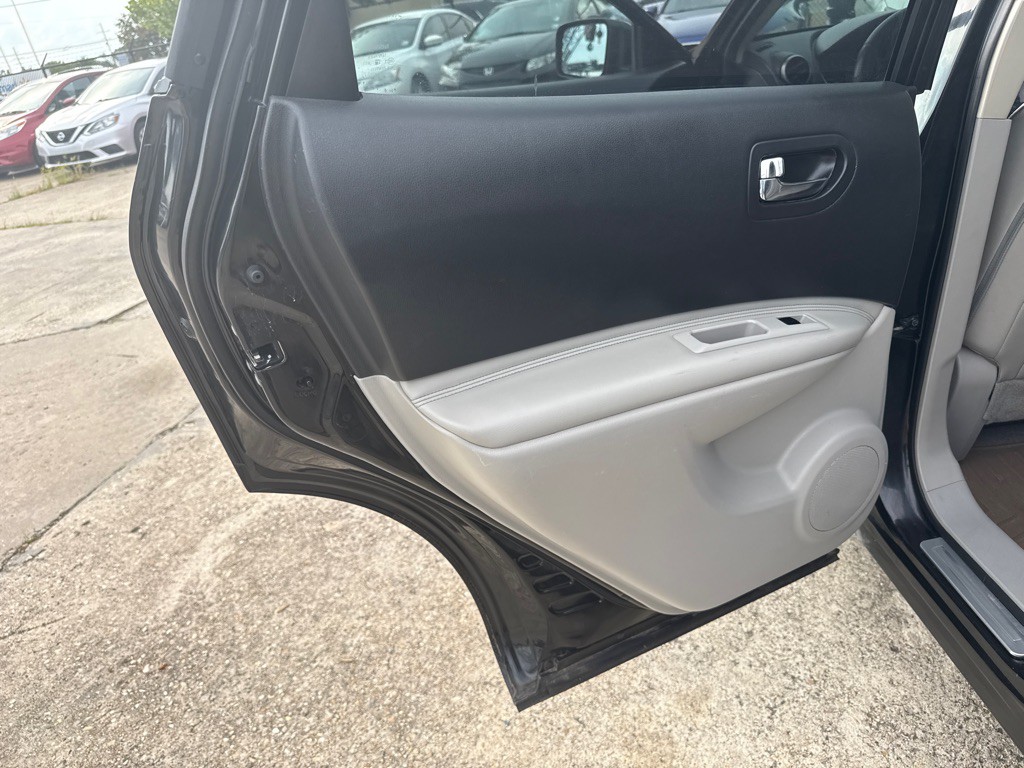 2012 Nissan Rogue Image 20