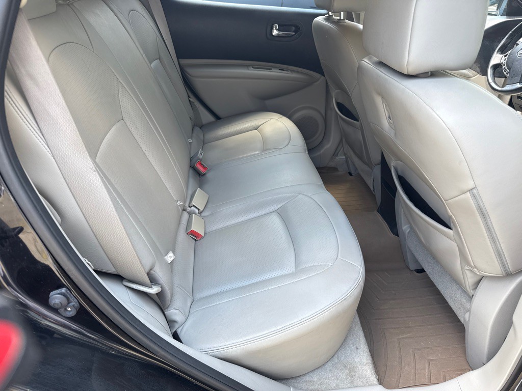 2012 Nissan Rogue Image 31
