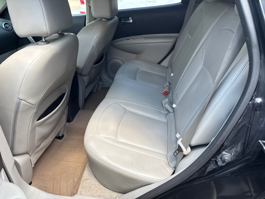 2012 Nissan Rogue Image 32