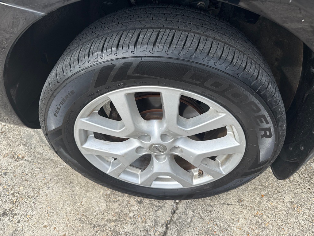 2012 Nissan Rogue Image 29