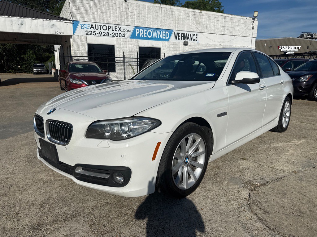 2015 BMW 5 Series Image 2