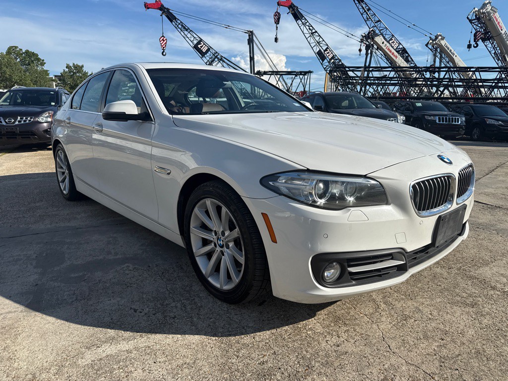 2015 BMW 5 Series Image 4