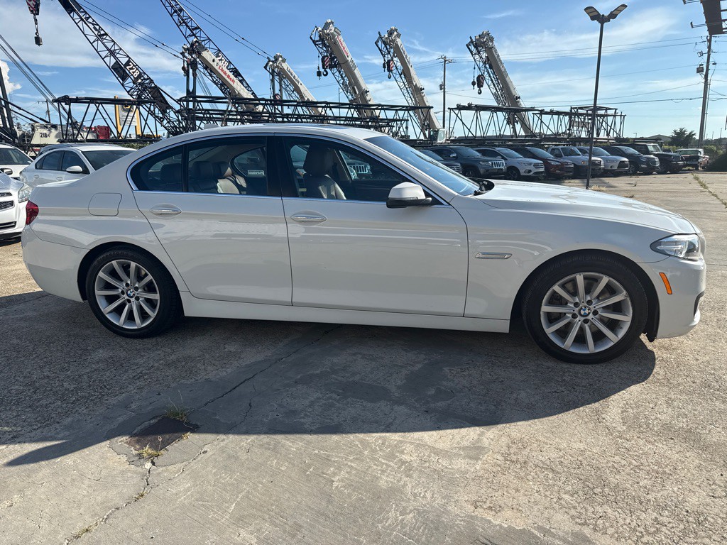 2015 BMW 5 Series Image 5