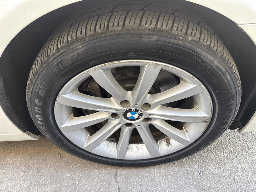 2015 BMW 5 Series Image 32