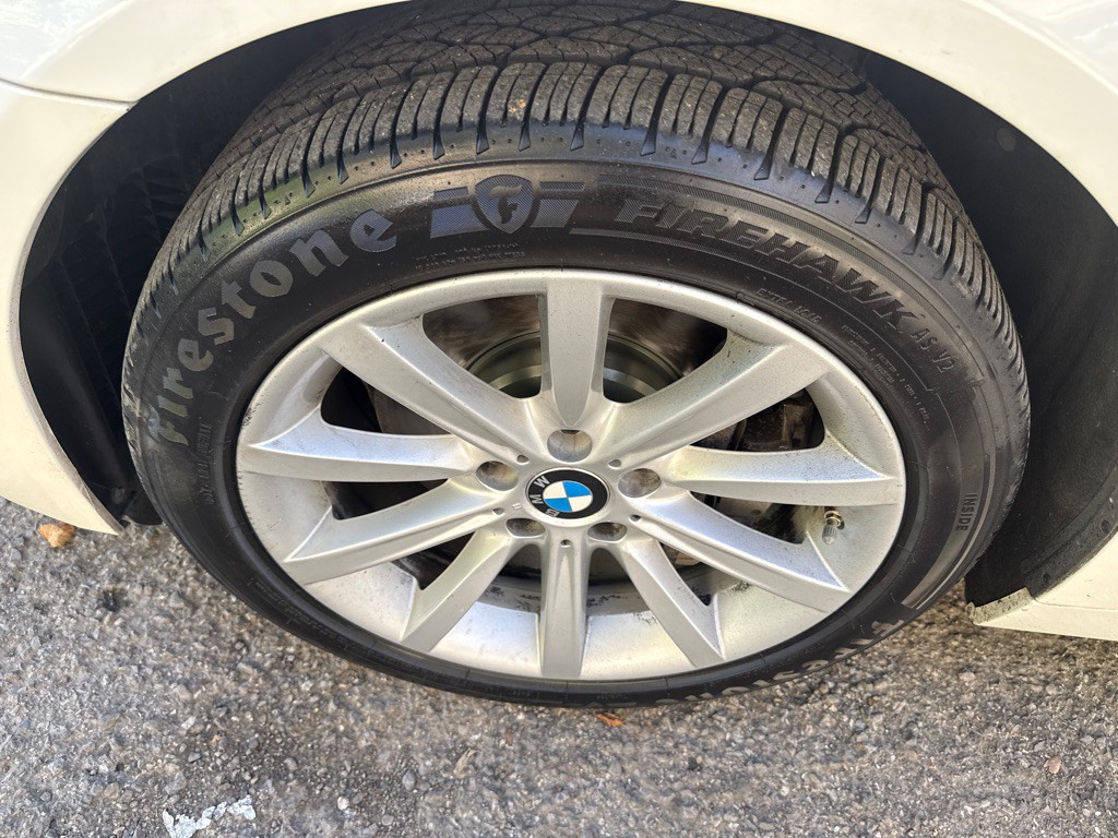 2015 BMW 5 Series Image 35