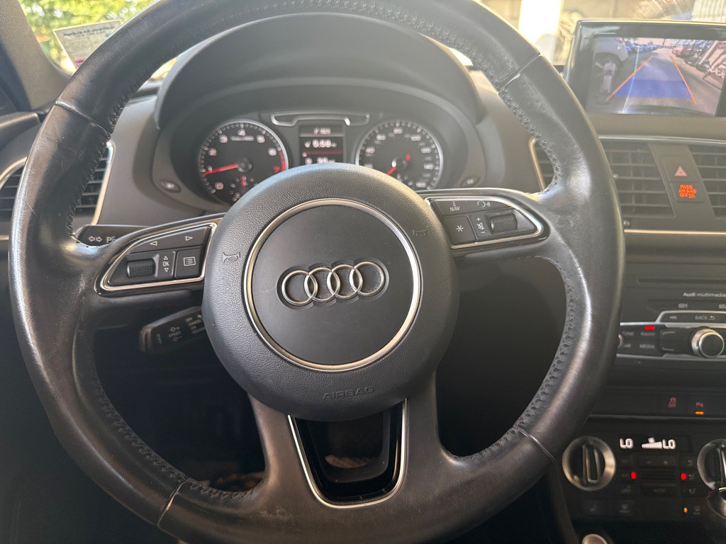 2015 Audi Q3 Image 16