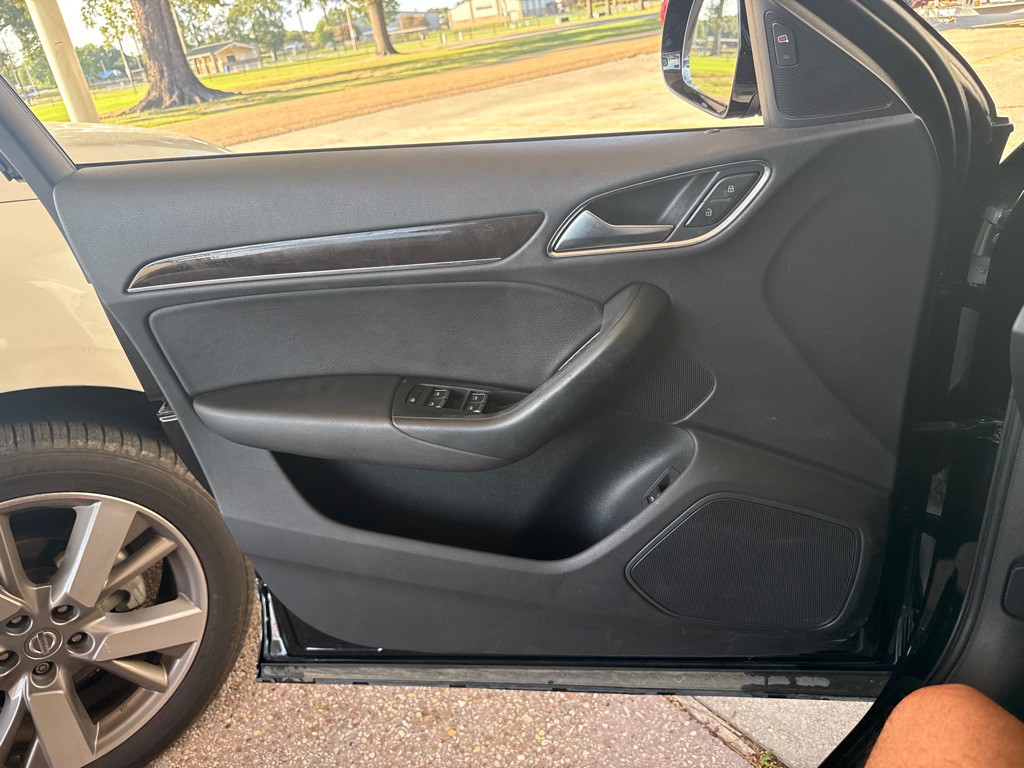 2015 Audi Q3 Image 19