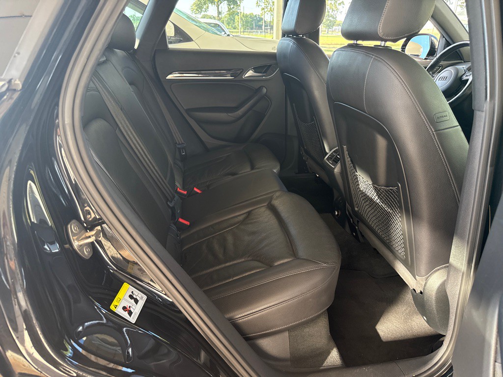 2015 Audi Q3 Image 25