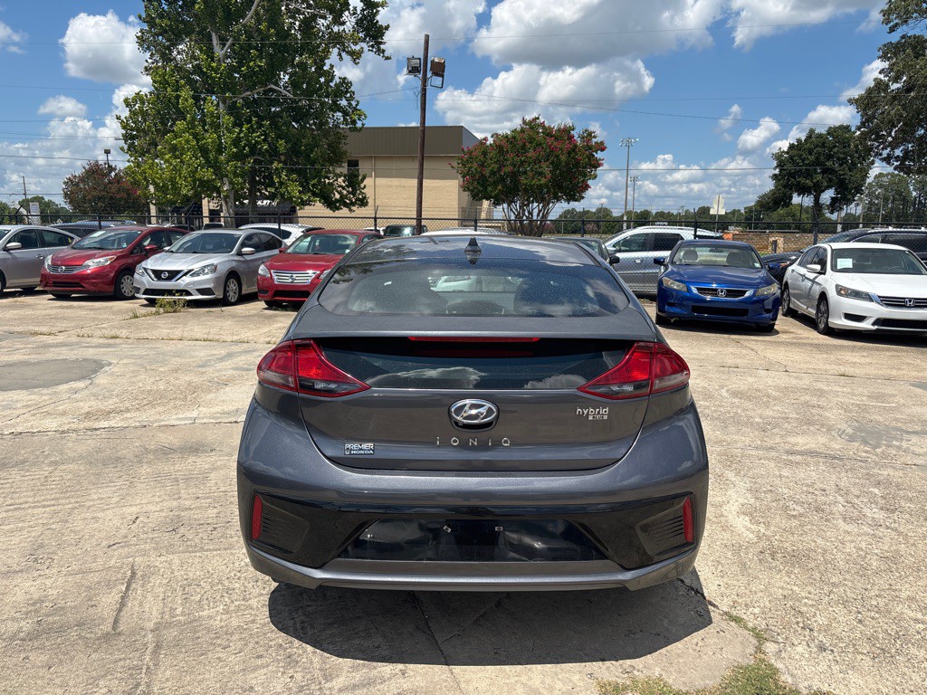 2019 Hyundai Ioniq Image 4