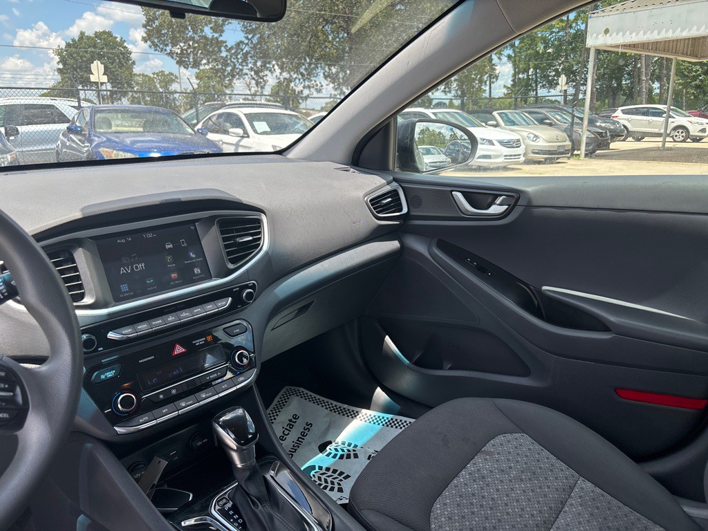 2019 Hyundai Ioniq Image 10