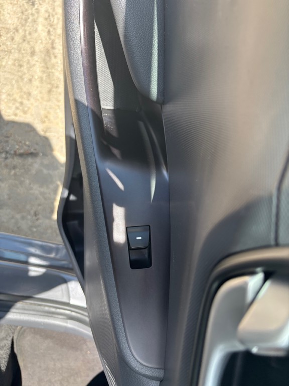 2019 Hyundai Ioniq Image 19