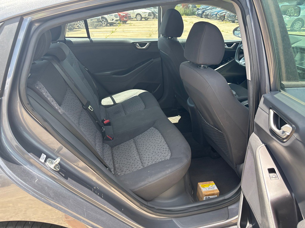 2019 Hyundai Ioniq Image 20