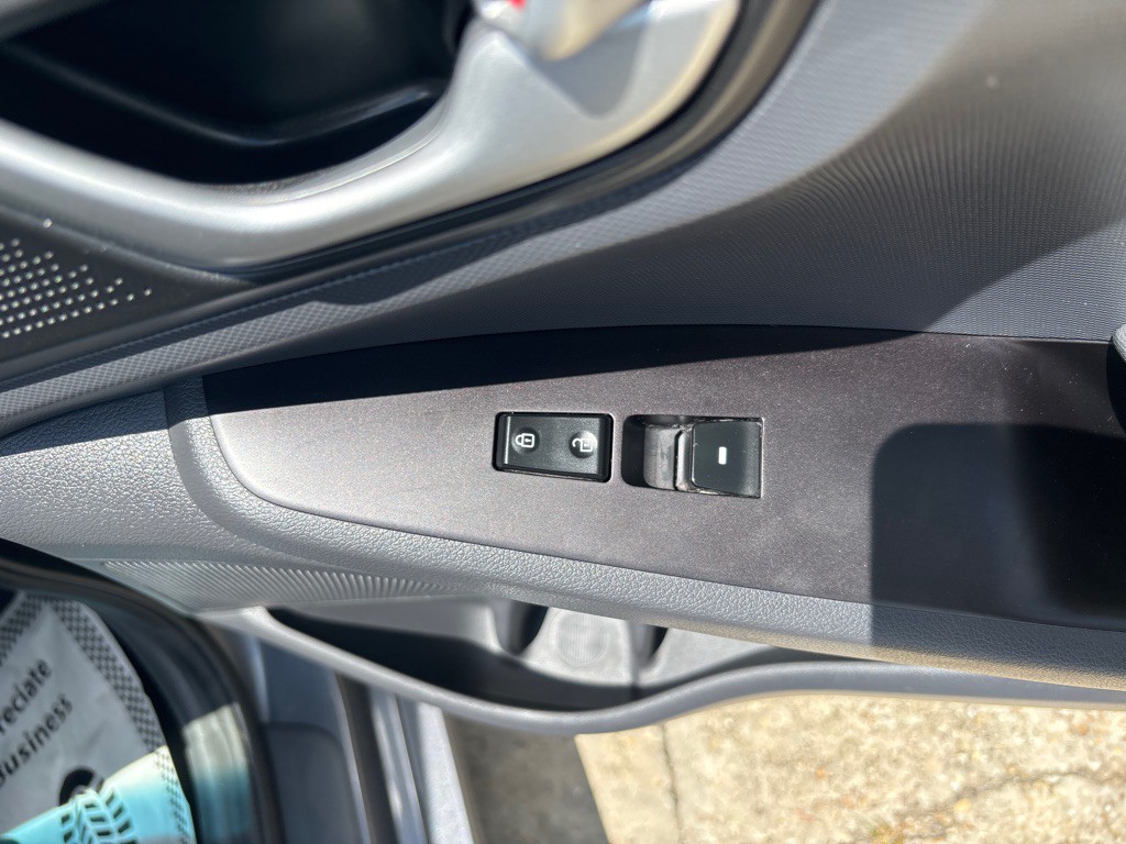 2019 Hyundai Ioniq Image 27