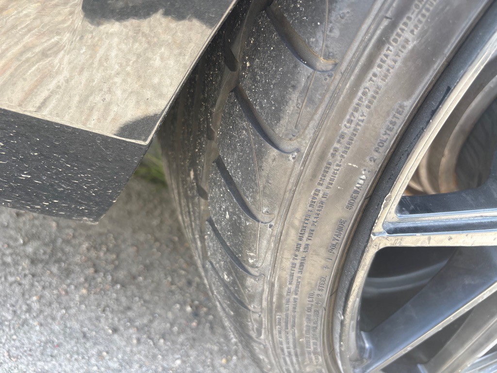 2011 BMW 3 Series Image 28