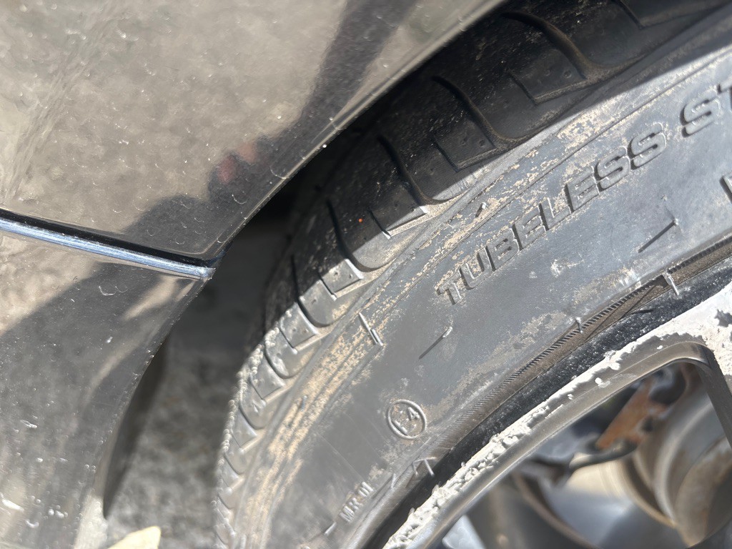 2011 BMW 3 Series Image 30