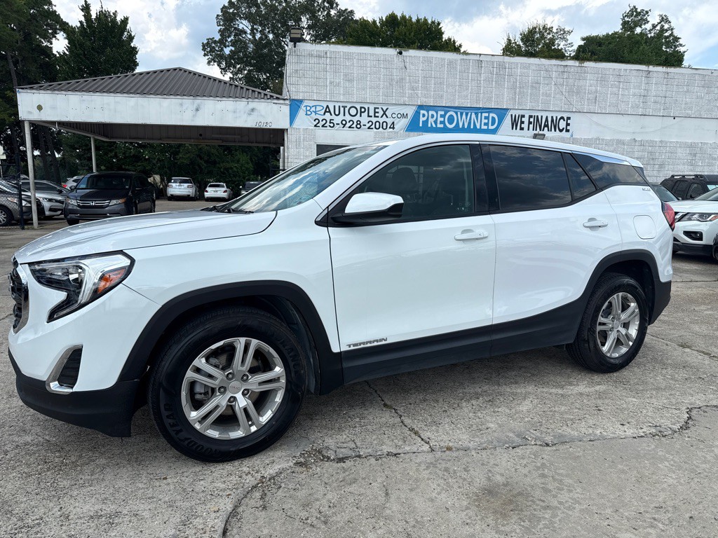 2020 GMC Terrain Image 1