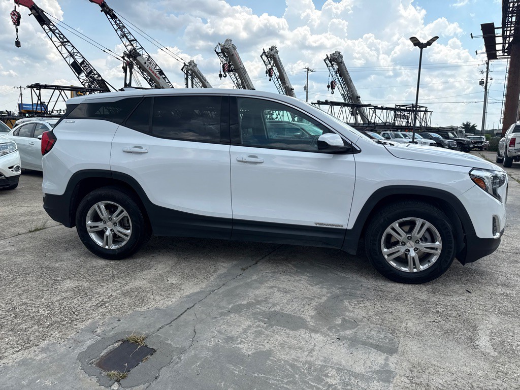 2020 GMC Terrain Image 5