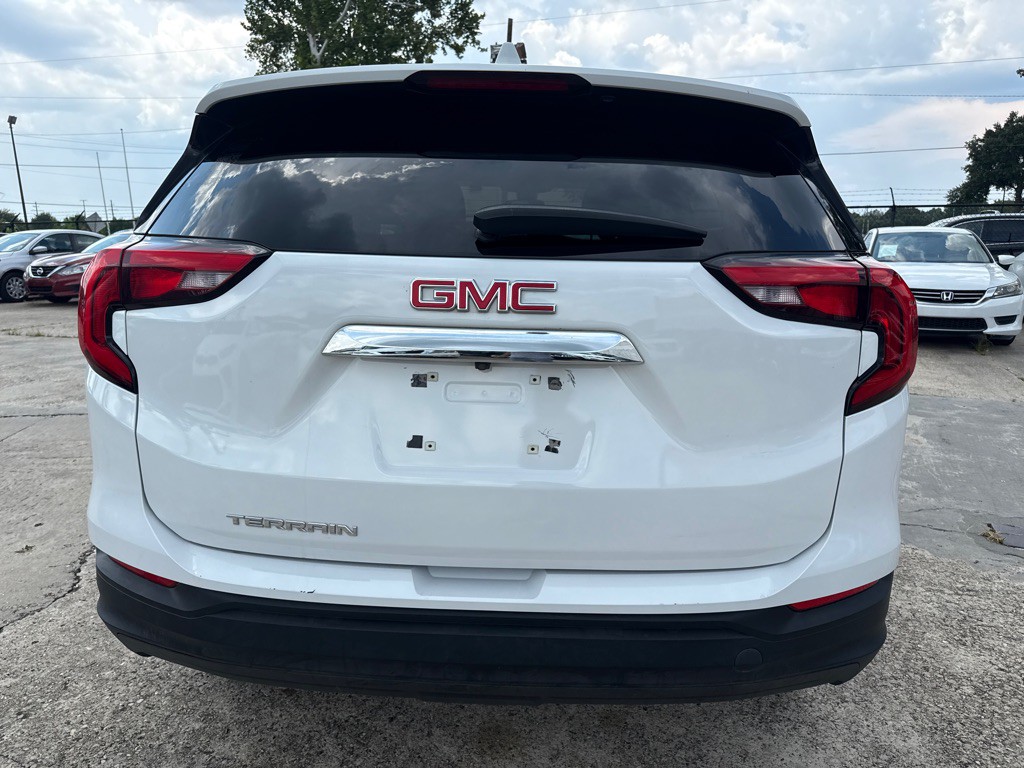 2020 GMC Terrain Image 7