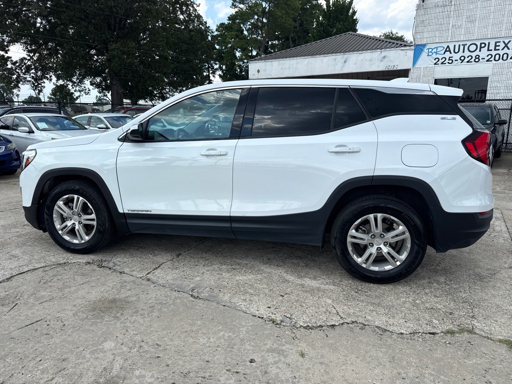 2020 GMC Terrain Image 9