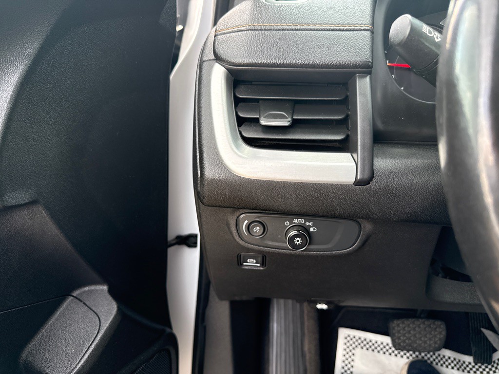 2020 GMC Terrain Image 19