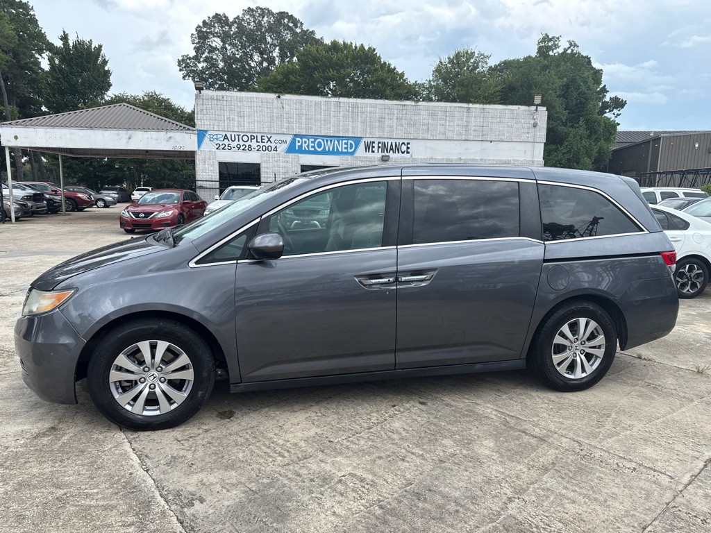 2017 Honda Odyssey Image 1