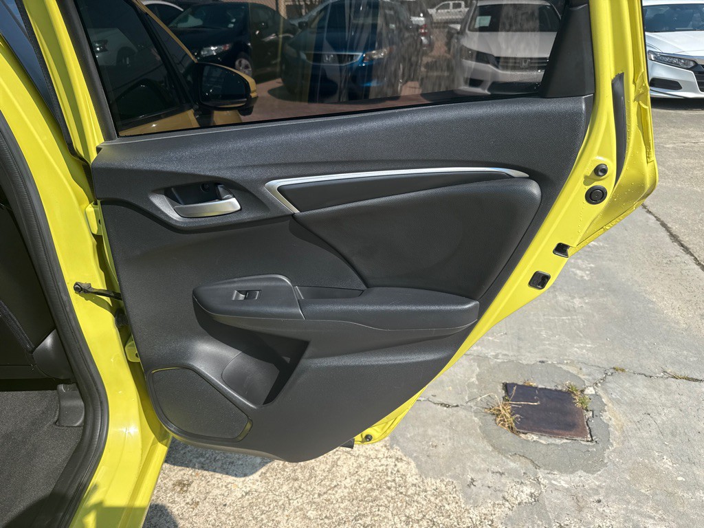 2017 Honda Fit Image 26