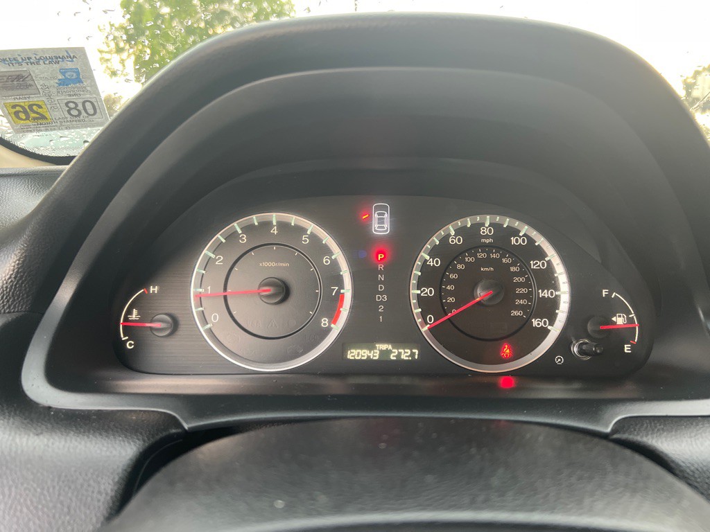 2010 Honda Accord Image 14