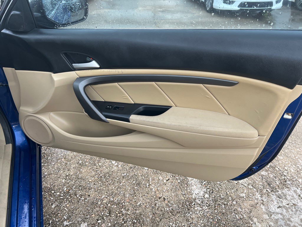 2010 Honda Accord Image 21