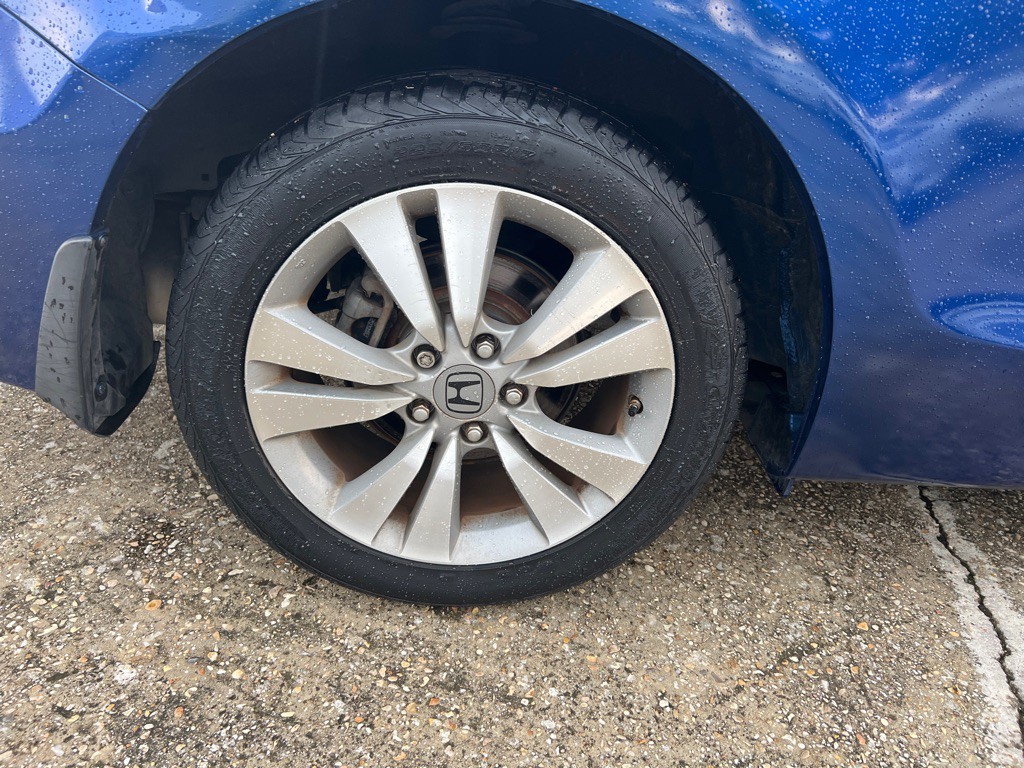 2010 Honda Accord Image 24