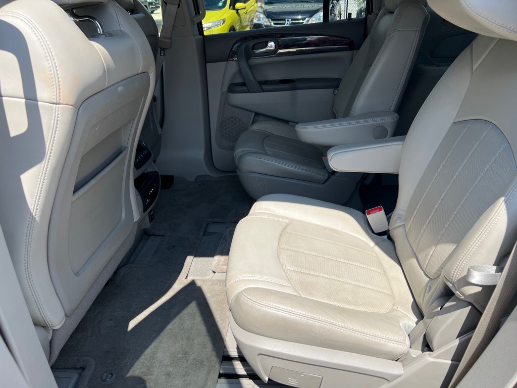 2014 Buick Enclave Image 22