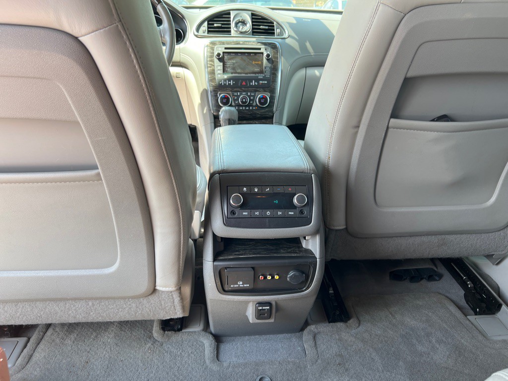 2014 Buick Enclave Image 26