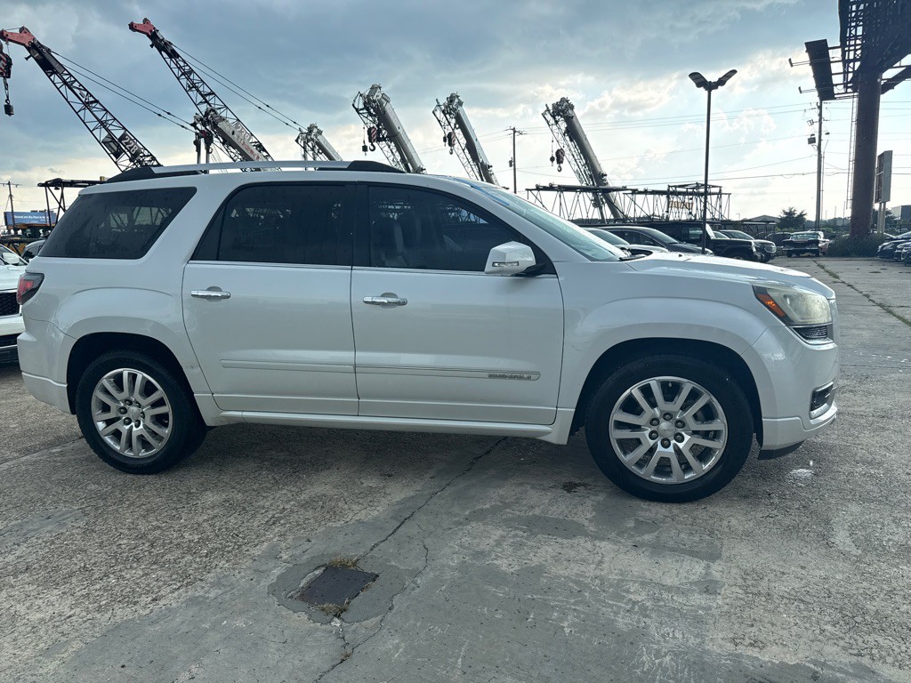 2016 GMC Acadia Image 5