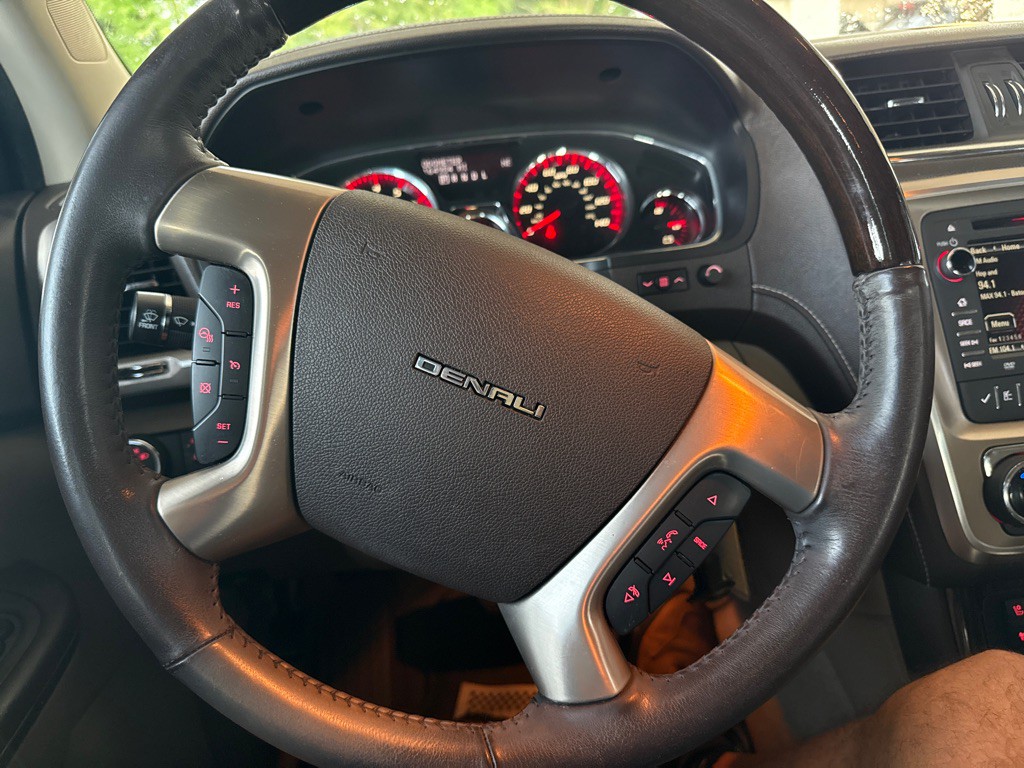 2016 GMC Acadia Image 20