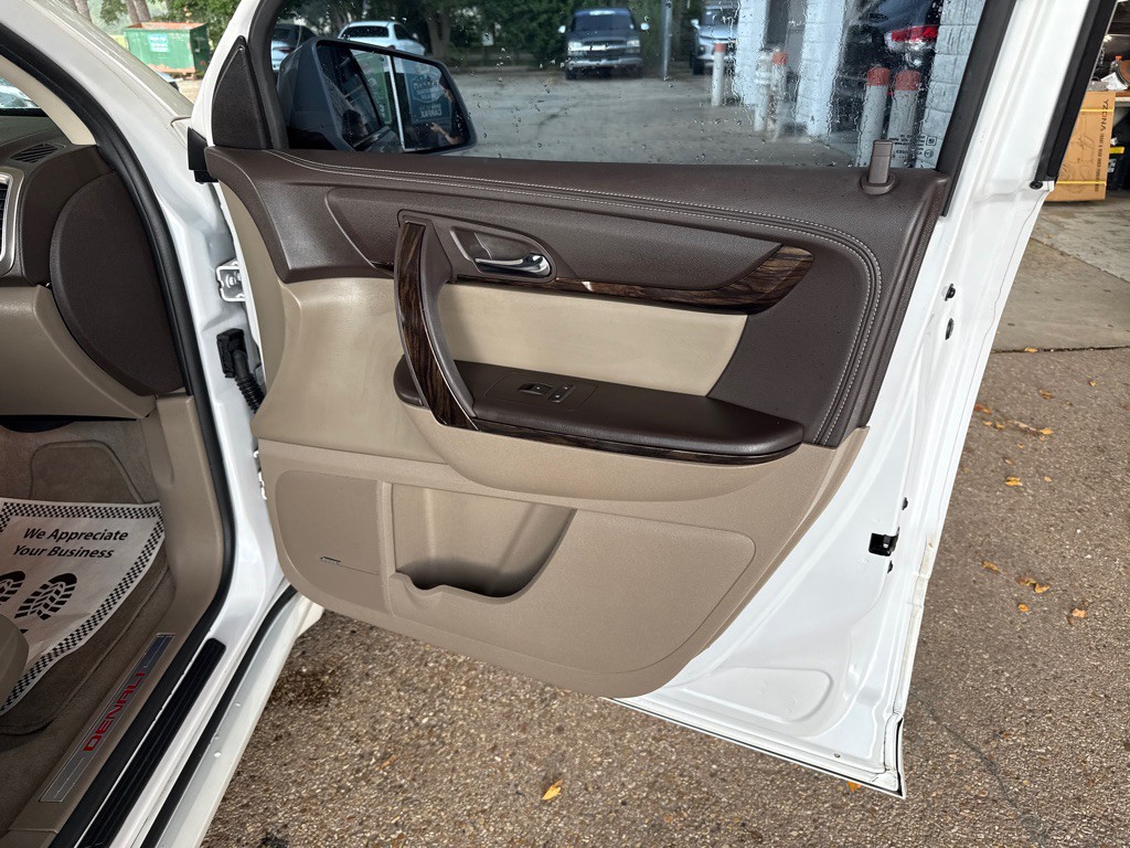 2016 GMC Acadia Image 34