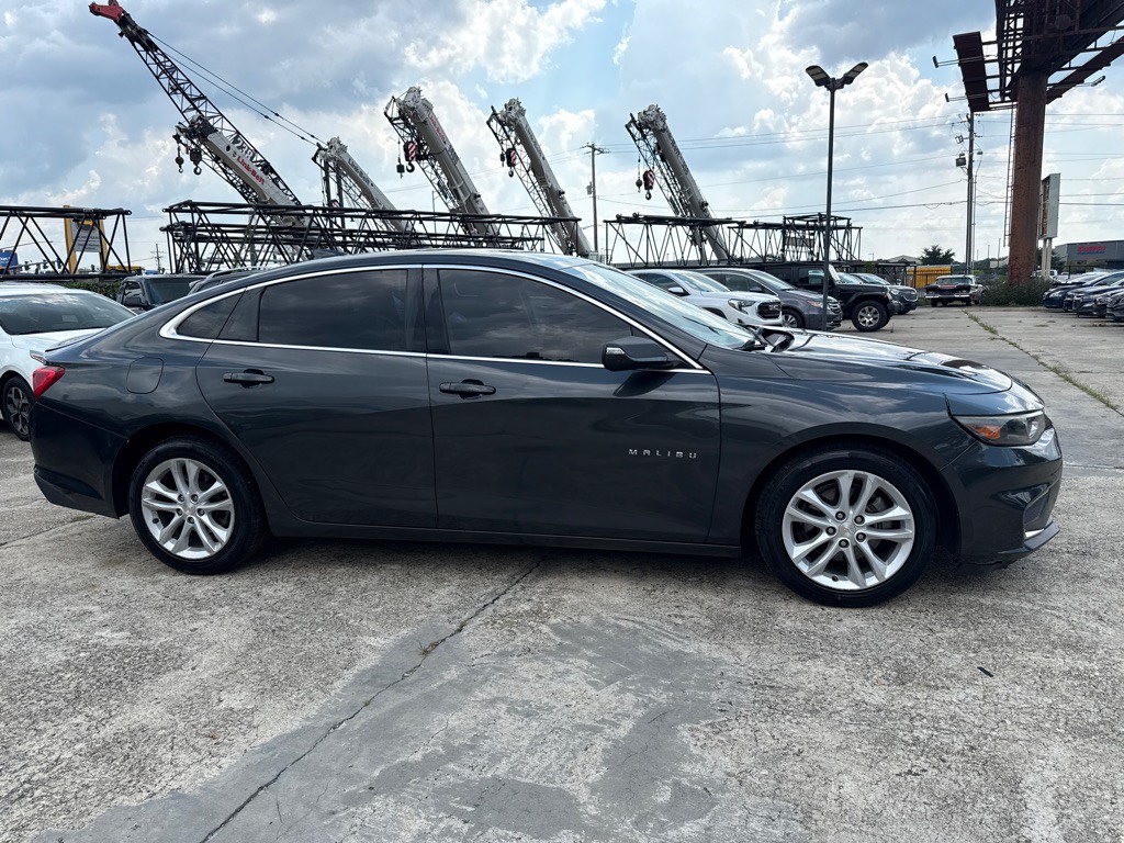 2018 Chevrolet Malibu Image 5