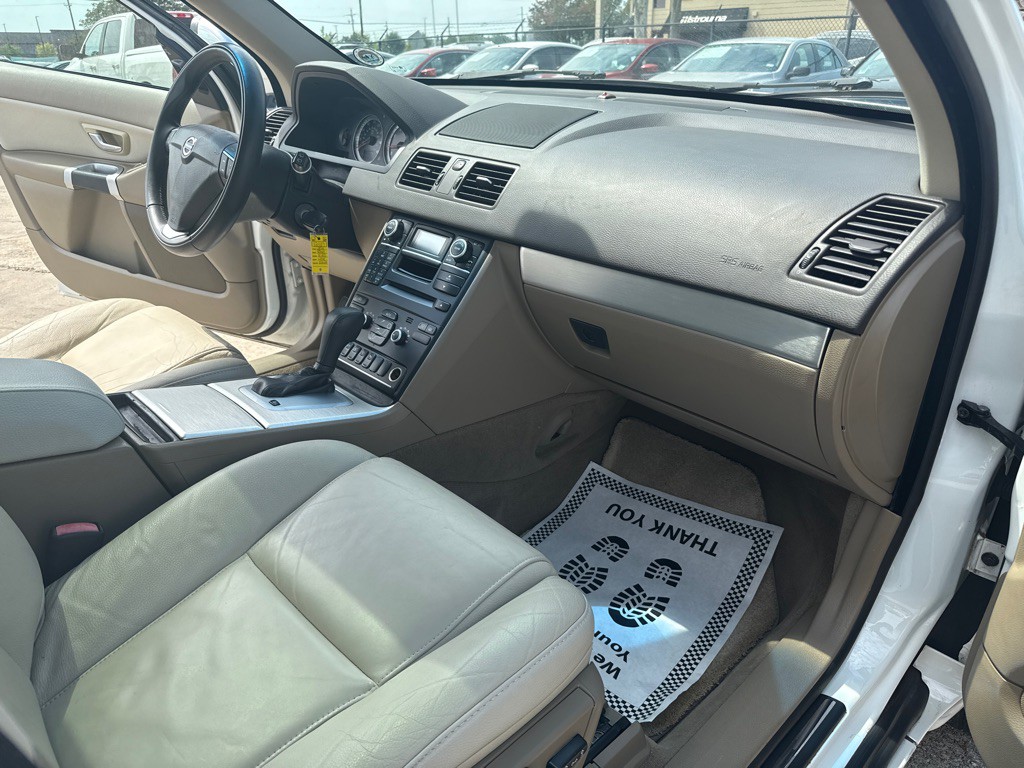 2014 Volvo XC90 Image 31