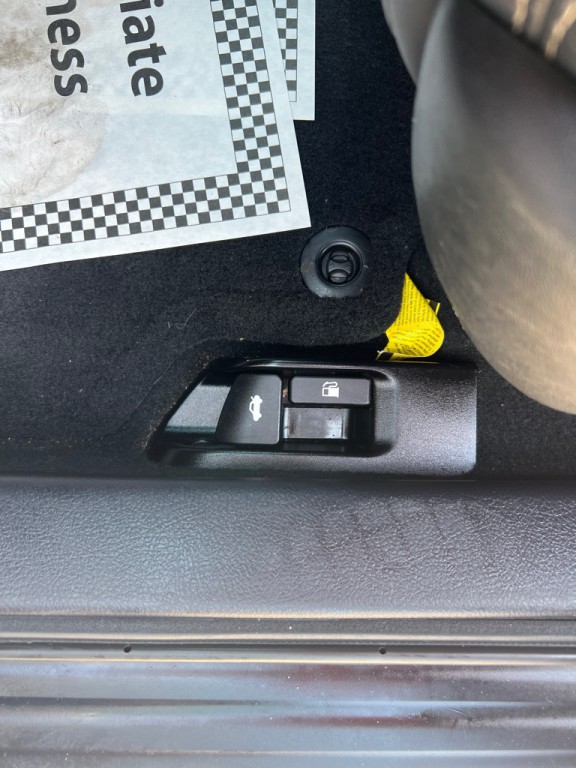 2012 Toyota Camry Image 28