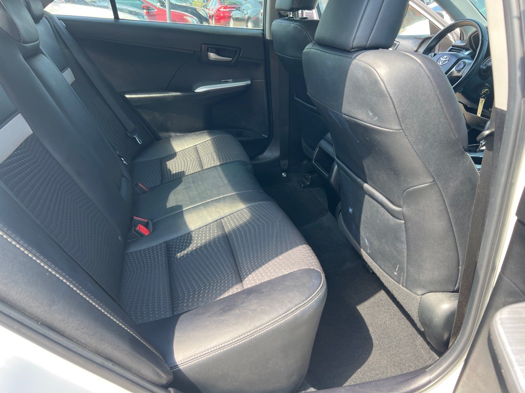 2012 Toyota Camry Image 36
