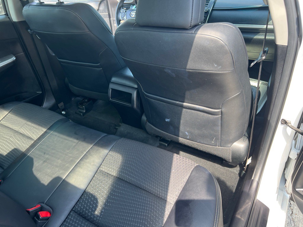 2012 Toyota Camry Image 37
