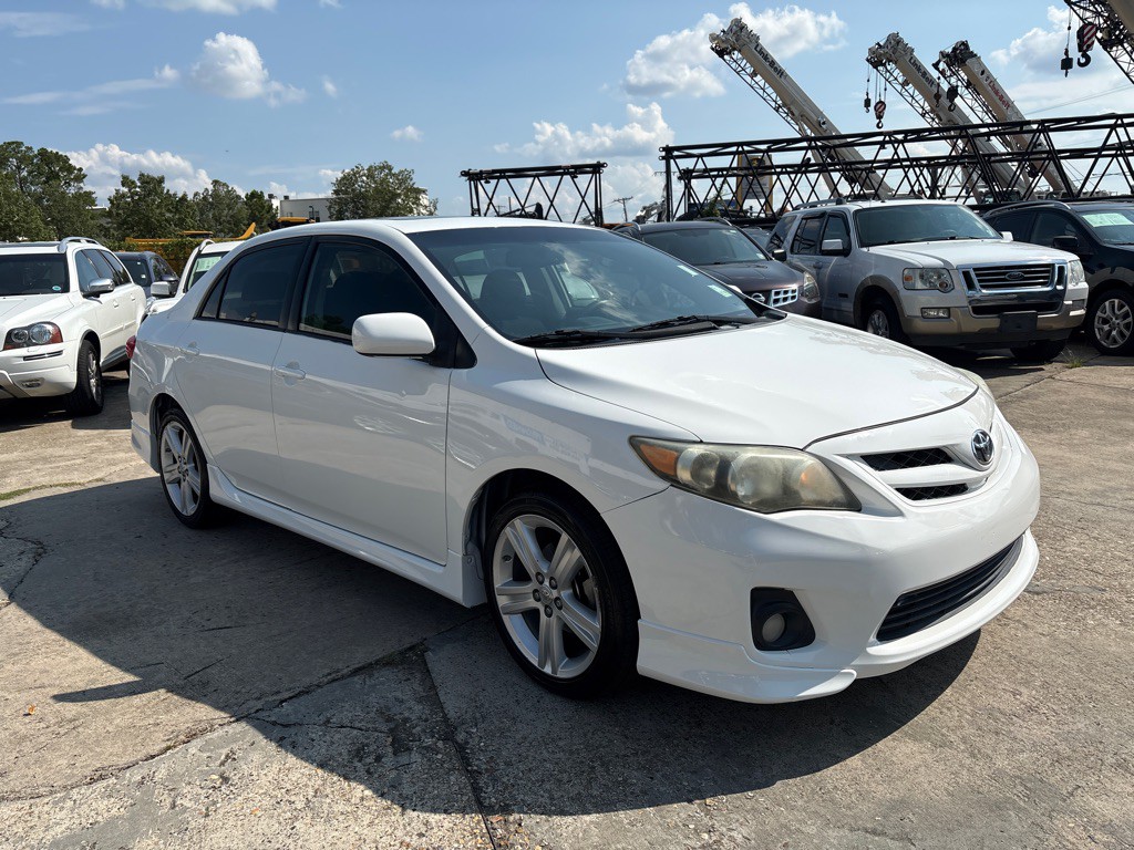 2013 Toyota Corolla Image 3