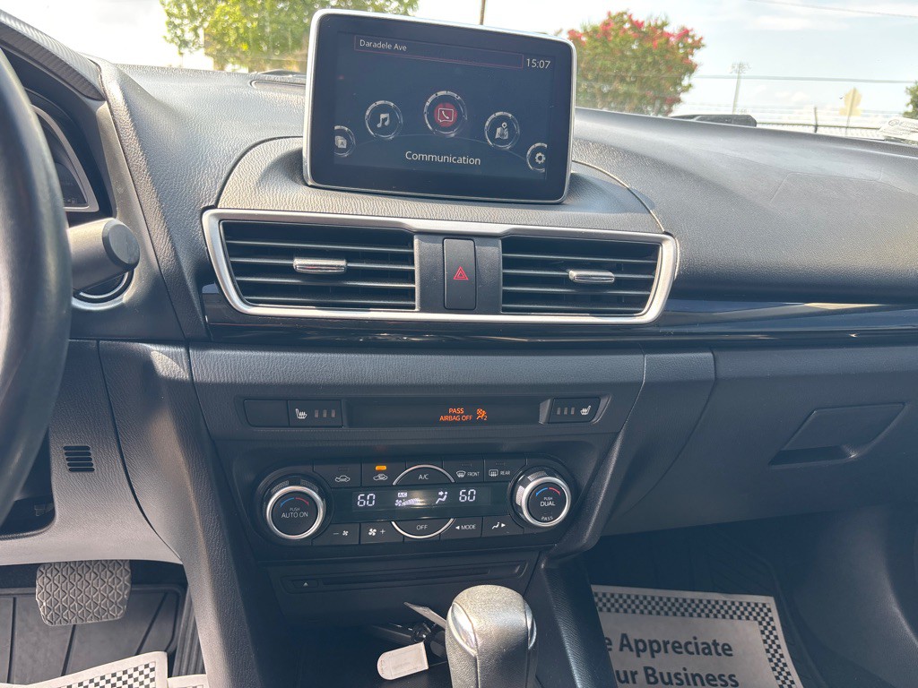 2015 Mazda Mazda3 Image 11