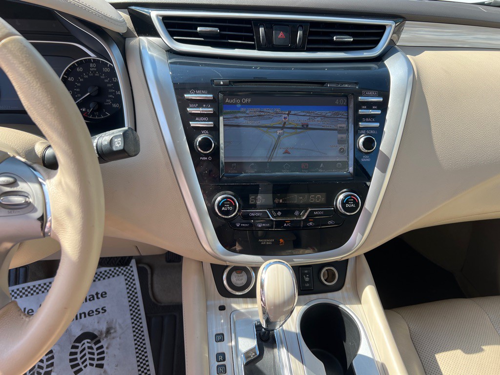 2015 Nissan Murano Image 18