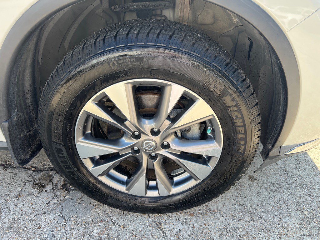 2015 Nissan Murano Image 36