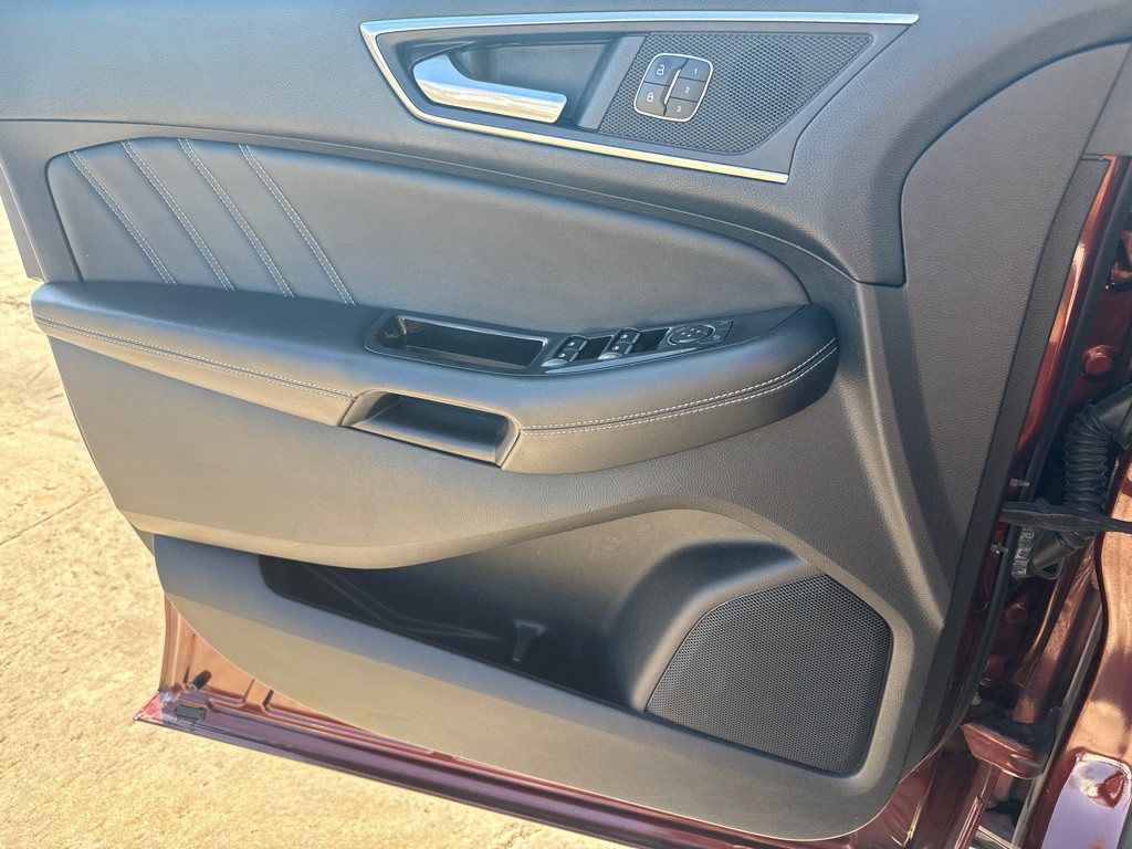 2015 Ford Edge Image 20
